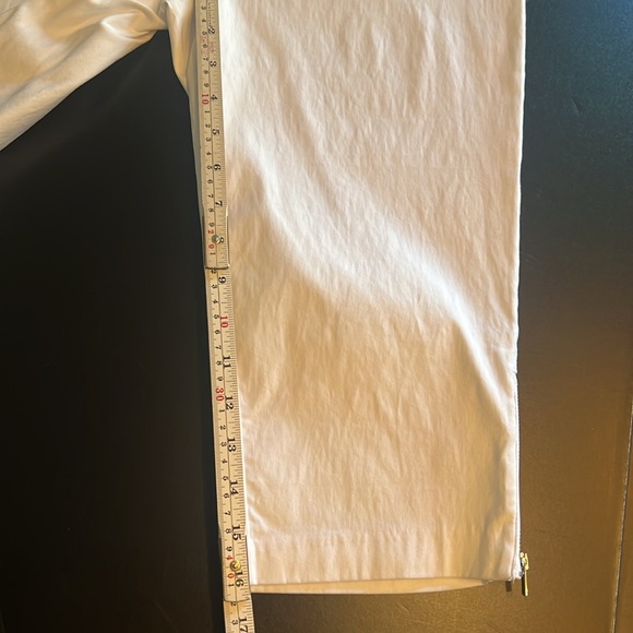 Tribal white stretch “Audrey” capri/zip at knee-hip pockets-NWT - Picture 12 of 16